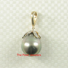 Load image into Gallery viewer, Baroque Black-Green Tahitian Pearl &amp; 14k Yellow Gold Flowery-Cap Pendant