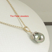Load image into Gallery viewer, Baroque Black-Green Tahitian Pearl &amp; 14k Yellow Gold Flowery-Cap Pendant
