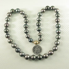 Load image into Gallery viewer, Beautiful 14k Yellow Gold Clasp Graduated Black Tahitian Pearl Necklace