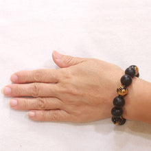 Load image into Gallery viewer, 14mm Bian Stone Black Onyx Dragon Beads Bracelet