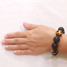 Load image into Gallery viewer, 18mm Bian Stone Black Onyx Dragon Beads Bracelet
