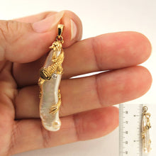Load image into Gallery viewer, Biwa Pearl Dragon Pendant – 14k Yellow Gold + Diamond (Pink Tint)