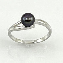 Load image into Gallery viewer, Solid Sterling Silver .925 5–6 mm Black-Grey Freshwater Pearl Solitaire Ring