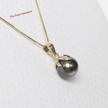 Load image into Gallery viewer, Black Pearl Pendant – 14k Yellow Gold with Diamond Claw Bail