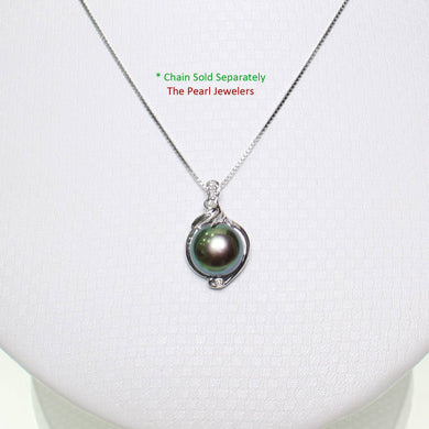 Black Pearl Pendant – 14k White Gold + Trio Diamonds
