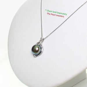 Black Pearl Pendant – 14k White Gold + Trio Diamonds