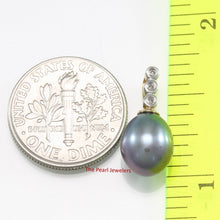 Load image into Gallery viewer, Black Pearl Pendant – 14k Yellow Gold + Diamond + Cable Chain