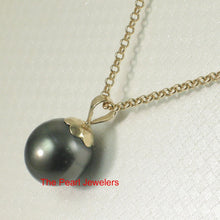 Load image into Gallery viewer, Genuine Black Tahitian Pearl &amp; 14k Yellow Gold Flower-Bale Pendant
