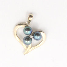 Load image into Gallery viewer, Black Pearl Heart Pendant with Diamond – 14k Yellow Gold
