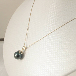 Black Tahitian Pearl & Diamond Star-Bale in 14k Yellow Gold