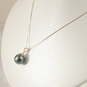 Black Tahitian Pearl & Diamond Star-Bale Pendant 14K