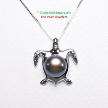 Load image into Gallery viewer, Black Pearl Turtle Pendant – 14k White Gold (Hawaiian Honu)
