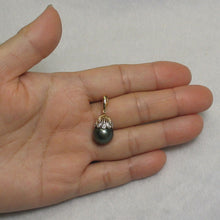 Load image into Gallery viewer, Vintage Baroque Black Tahitian Pearl &amp; 14k Yellow Gold Enhance-Cap Pendant