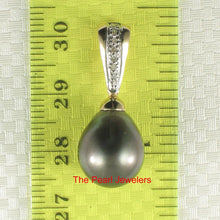 Load image into Gallery viewer, Black Tahitian Pearl Pendant with Yellow Gold &amp; Diamond Stripe