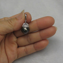 Load image into Gallery viewer, 14k White Gold &amp; 6-Diamond Black Tahitian Pearl Pendant