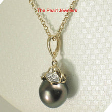 Load image into Gallery viewer, 14k Yellow Gold &amp; 8-Diamond Black Tahitian Pearl Pendant