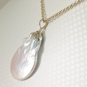 Coin Pearl Pendant – 14k Yellow Gold Bail