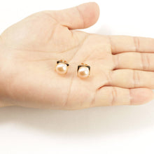 Load image into Gallery viewer, 14K Yellow Gold Peach Pearl Stud Earrings (9–10mm)