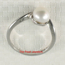 Load image into Gallery viewer, Solid Sterling Silver .925 Divot-Design Freshwater Pearl Solitaire Ring