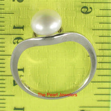 Load image into Gallery viewer, Solid Sterling Silver .925 Divot-Design Freshwater Pearl Solitaire Ring