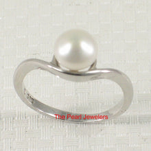 Load image into Gallery viewer, Solid Sterling Silver .925 Divot-Design Freshwater Pearl Solitaire Ring