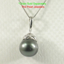 Load image into Gallery viewer, 14k White Gold Enhance-Bale &amp; Diamond Black Tahitian Pearl Pendant