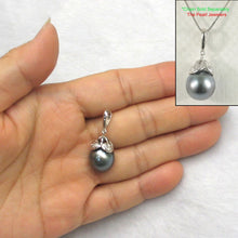 Load image into Gallery viewer, 14k White Gold Enhance-Bale &amp; Diamond Black Tahitian Pearl Pendant