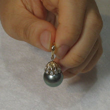 Load image into Gallery viewer, 14k Yellow Gold Enhance-Style Bale &amp; 6-Diamond Tahitian Pearl Pendant