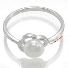 Load image into Gallery viewer, Solid Sterling Silver .925 Flower-Design White Freshwater Pearl Solitaire Ring