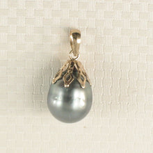Load image into Gallery viewer, 14k Yellow Gold Flowery-Cap &amp; Diamond Black Tahitian Pearl Pendant
