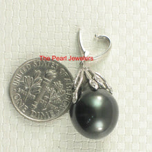 Load image into Gallery viewer, Black Tahitian Pearl &amp; 14k White Gold Flowery-Cap Enhance Pendant