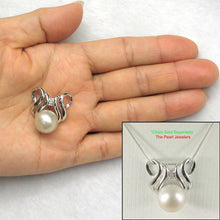 Load image into Gallery viewer, 14k White Gold &amp; Diamond Grey-Tone Tahitian Pearl Pendant