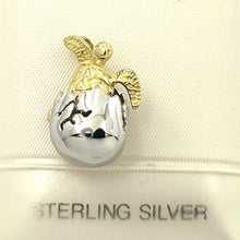 Load image into Gallery viewer, Hawaiian Newly Born Honu Sterling Silver Pendant