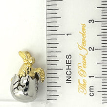 Load image into Gallery viewer, Hawaiian Newly Born Honu Sterling Silver Pendant