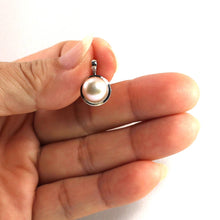 Load image into Gallery viewer, Lavender Pearl Pendant – 14k White Gold Encircles Design