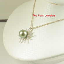 Load image into Gallery viewer, 14k Yellow Gold &amp; 42-Diamond Tahitian Ocean Sun Ray Pendant