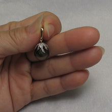 Load image into Gallery viewer, 12 mm Peacock Tahitian Pearl &amp; 14k Yellow Gold Flowery-Cap Pendant