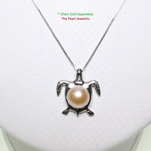 Load image into Gallery viewer, Pink Pearl Turtle Pendant – 14k White Gold (Hawaiian Honu)