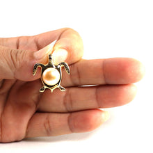 Load image into Gallery viewer, Pink Pearl Turtle Pendant – 14k Yellow Gold (Hawaiian Honu)