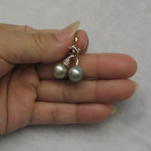 Load image into Gallery viewer, Silver &amp; Gray Tahitian Dolphin Pearl Pendant 14k Gold