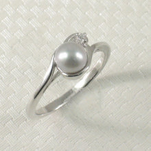 Load image into Gallery viewer, Solid Sterling Silver .925 Silver-Tone Cultured Pearl &amp; Cubic Zirconia Accent Ring