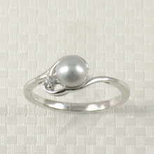 Load image into Gallery viewer, Solid Sterling Silver .925 Silver-Tone Cultured Pearl &amp; Cubic Zirconia Accent Ring