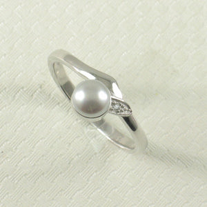Solid Sterling Silver .925 Silver-Tone Freshwater Pearl & Cubic Zirconia Accent Ring