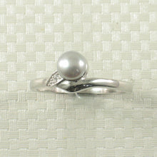 Load image into Gallery viewer, Solid Sterling Silver .925 Silver-Tone Freshwater Pearl &amp; Cubic Zirconia Accent Ring