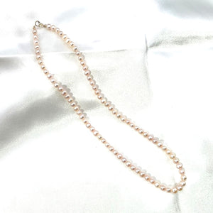 Pink Mini Pearl Choker – 14k Yellow Gold Clasp (Stamped 585)
