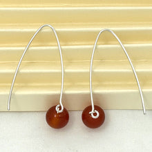 Load image into Gallery viewer, Solid Sterling Silver 925 V-Shaped Wire Carnelian Earrings