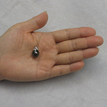 Load image into Gallery viewer, 14k White Gold &amp; Diamond Black Tahitian Pearl Pendant