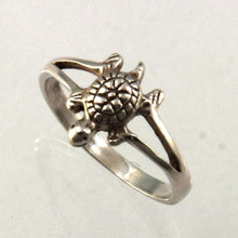 Load image into Gallery viewer, Sterling Silver Hawaiian Honu Turtle Ring