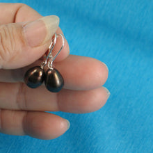 Load image into Gallery viewer, Sterling Silver Leverback Black Pearl Dangle Earrings