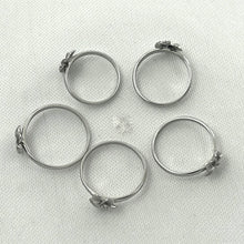 Load image into Gallery viewer, Sterling Silver Plumeria Flower Ring (8.5mm)